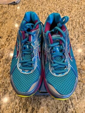 Brooks Women's Adrenaline GTS 15 Teal Blue Running Shoes with Purple Accents